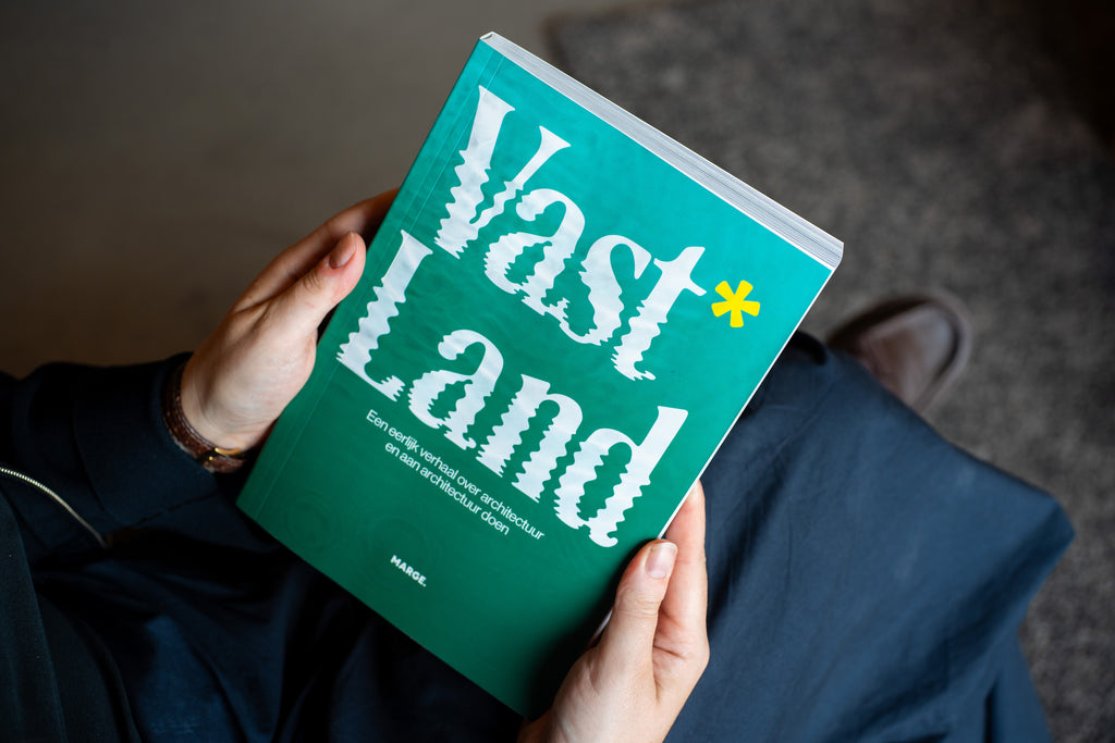 Vast* Land | boek